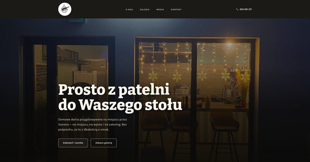 Strona internetowa Pan Cook — hero z wnętrzem lokalu i hasłem prosto z patelni
